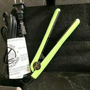 PYT Mini Yellow ceramic hair straightener